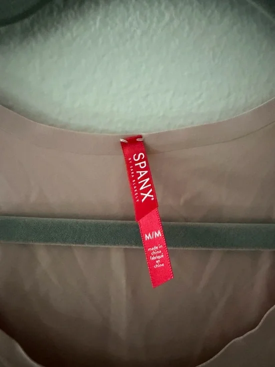 SPANX Women’s Scoop Neck Tank Top - Dusty Rose - Picture 3 of 6